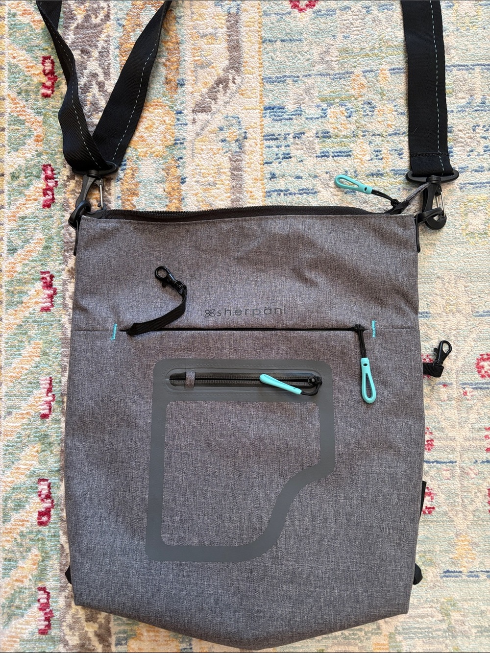 Sherpani Gray Messenger Bag with Aqua Accents